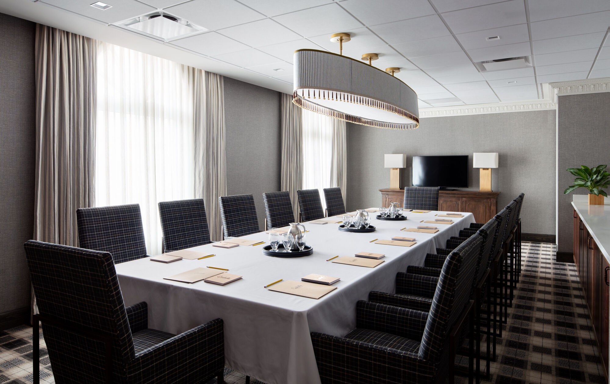 Hotel Graduate By Hilton State College Business photo